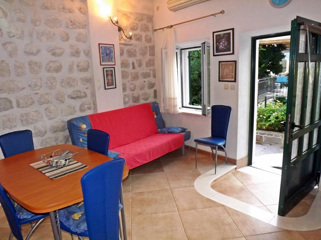 Gudelj Apartments Perast Oda fotoğraf